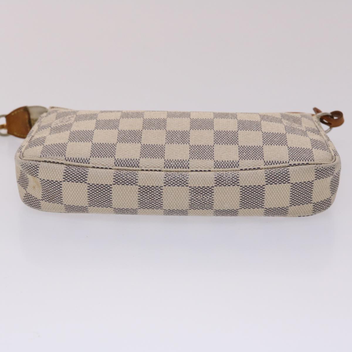 Louis Vuitton Pochette Accessoires White Canvas Clutch Bag
