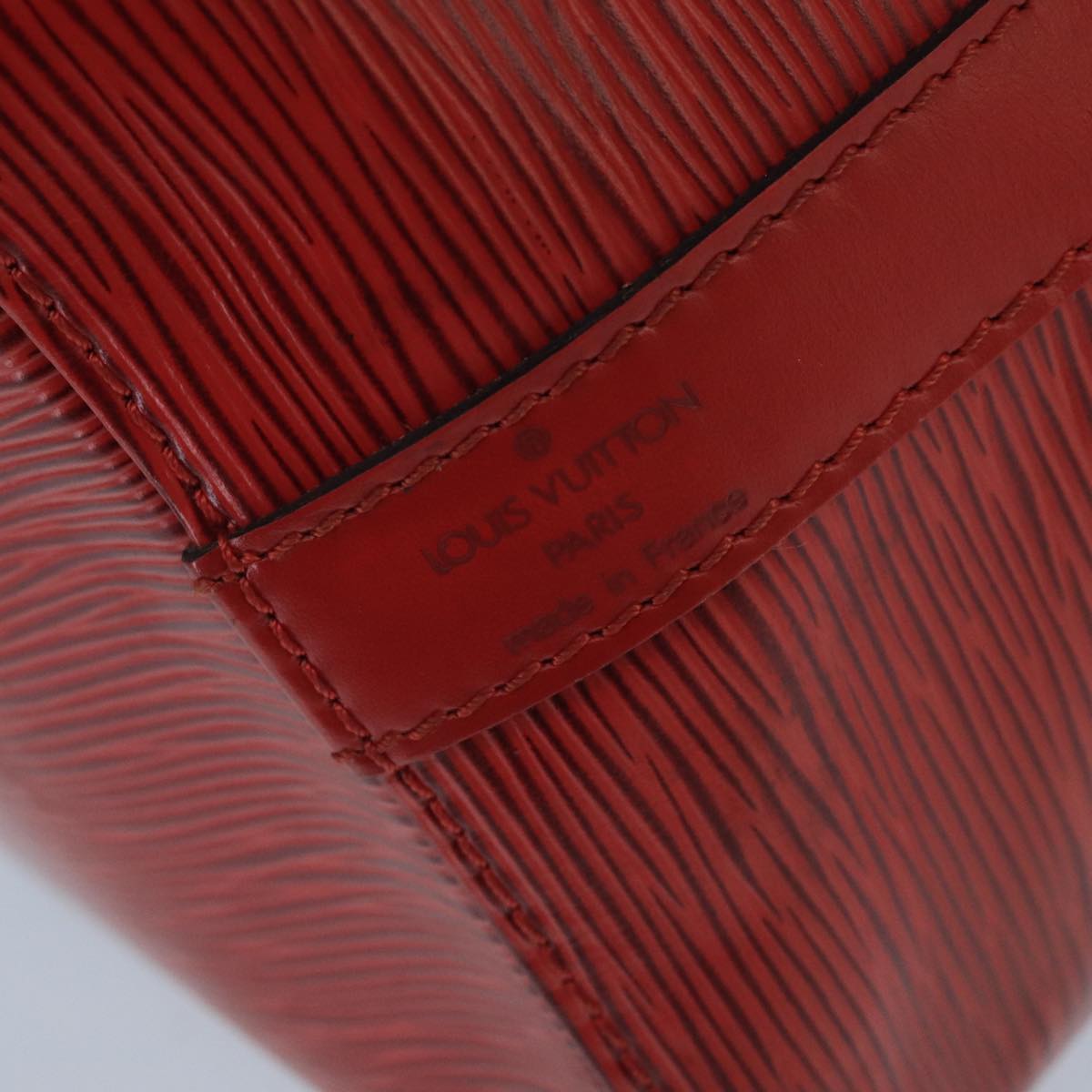 Louis Vuitton Noe Red Leather Shoulder Bag