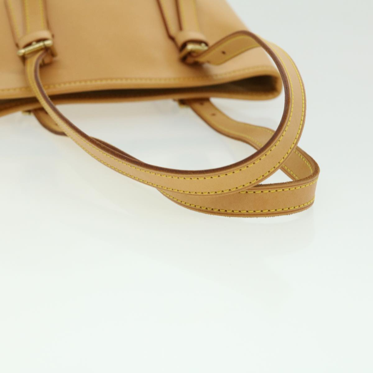 Louis Vuitton Bucket Pm Beige Leather Shoulder Bag