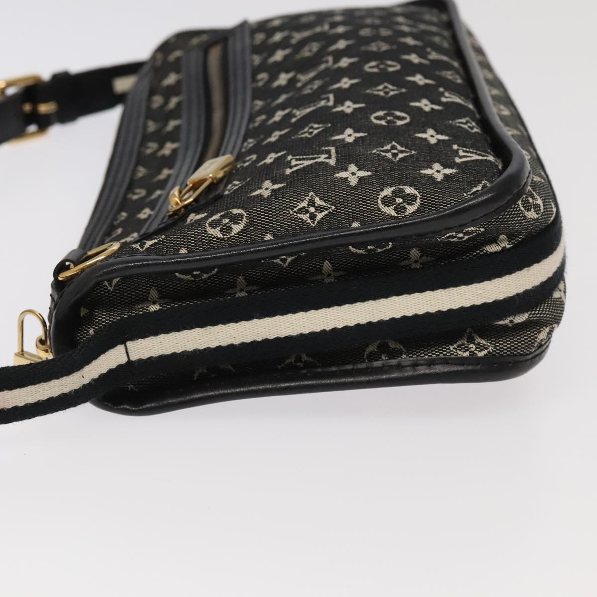 Louis Vuitton Pochette Black Canvas Shoulder Bag