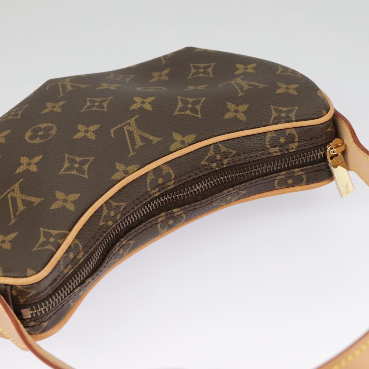 Louis Vuitton Croissant Brown Canvas Shoulder Bag