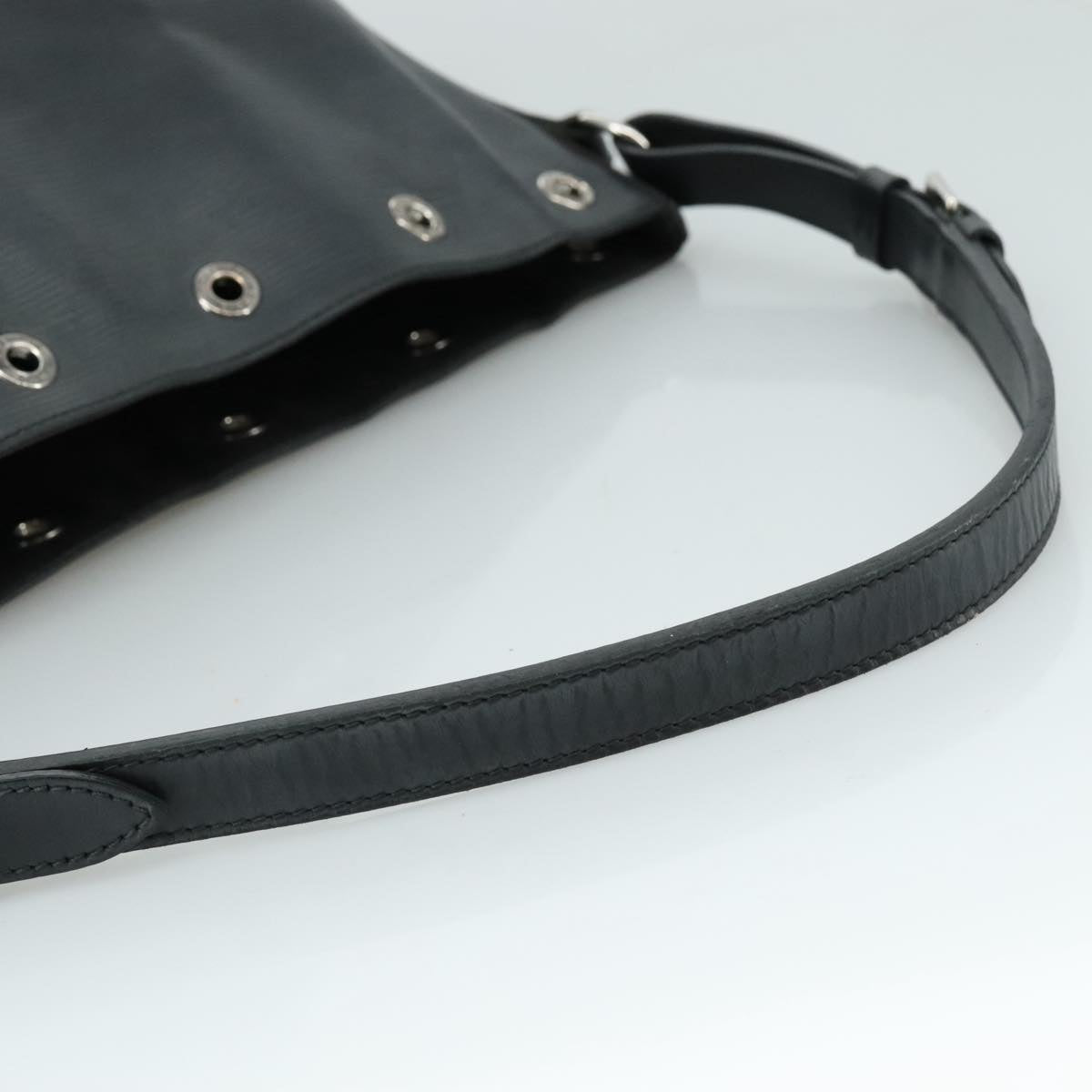 Louis Vuitton Noé Black Leather Shoulder Bag