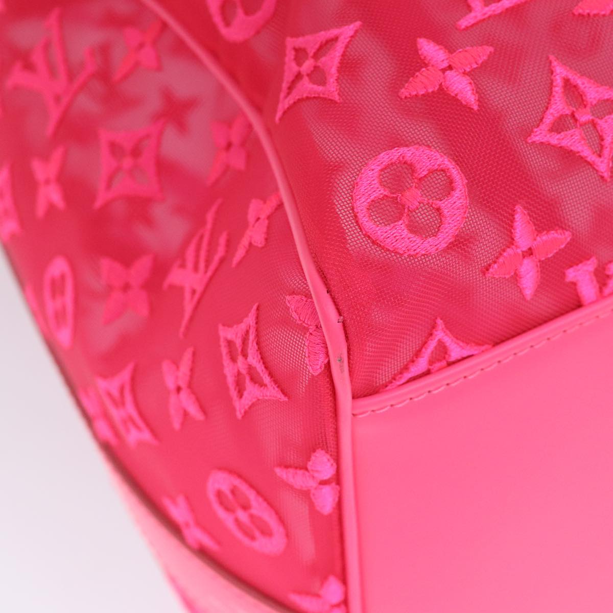 Louis Vuitton Keepall Bandouliere 50 Pink Canvas Travel Bag
