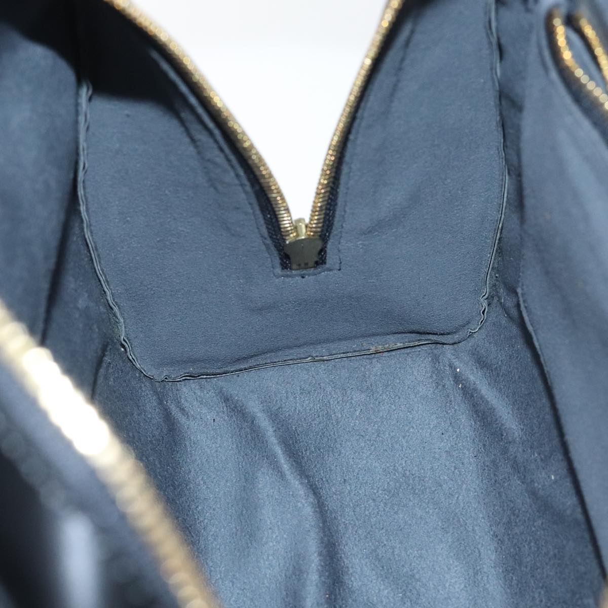 Louis Vuitton Pont Neuf Black Leather Handbag