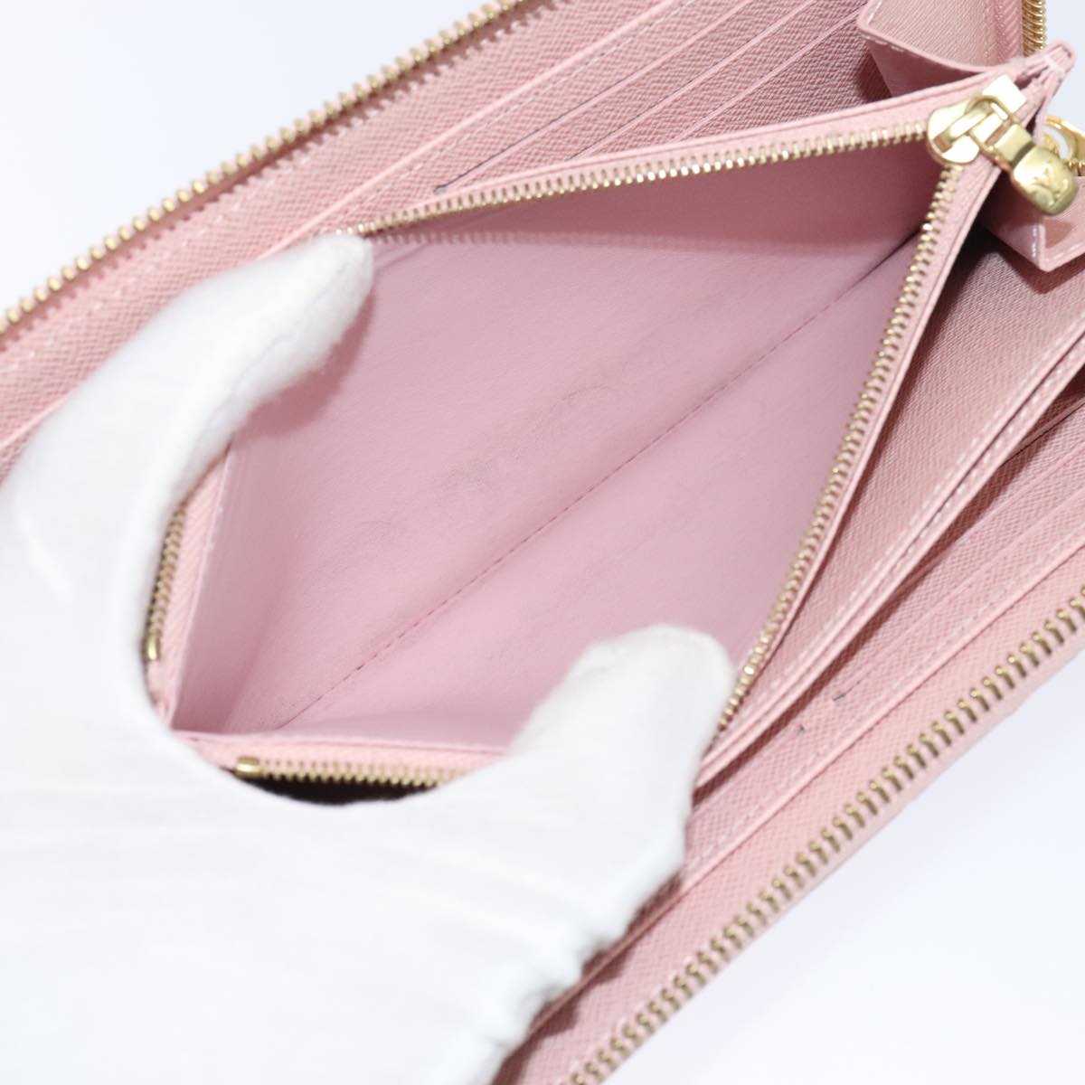 Louis Vuitton Zippy Wallet White Canvas Wallet