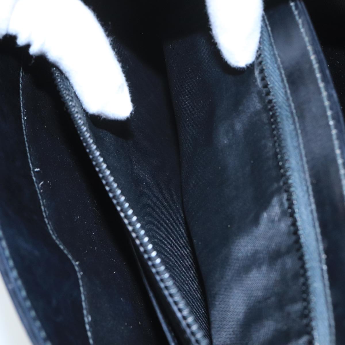 Gucci Black Leather Shoulder Bag