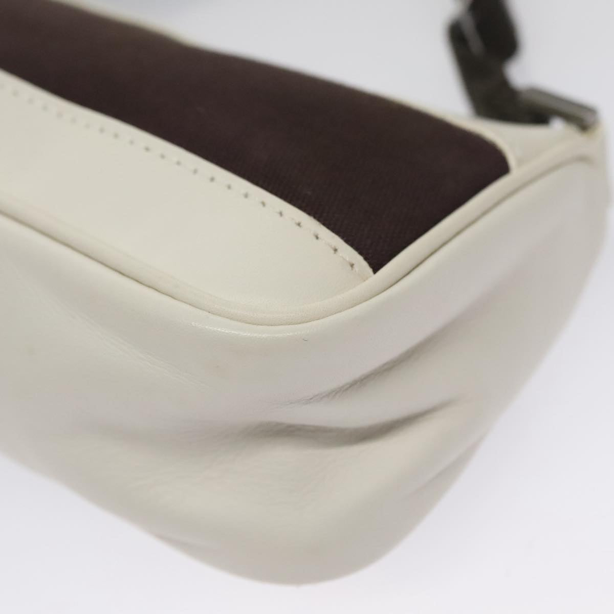 Gucci White Leather Clutch Bag