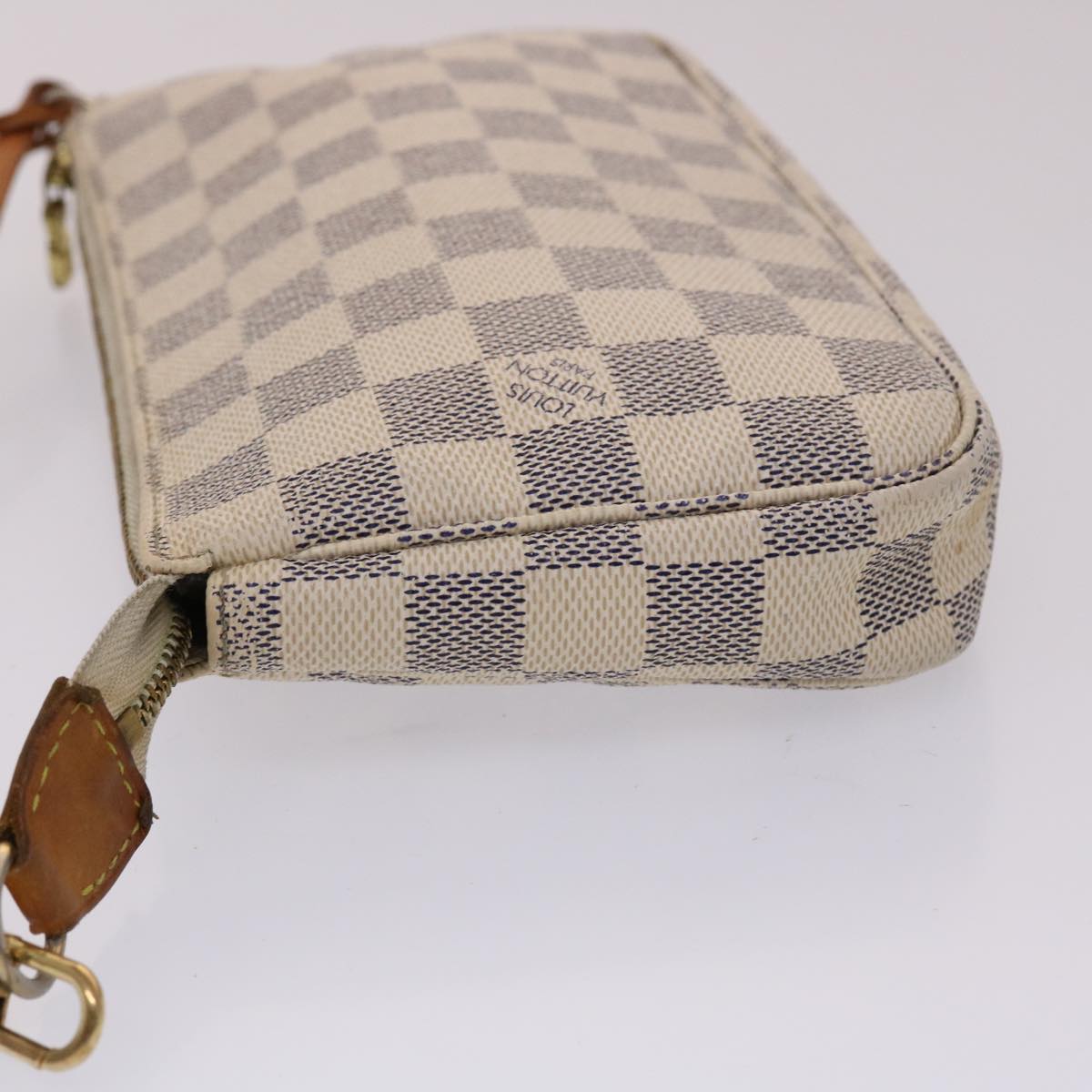 Louis Vuitton Pochette Accessoires White Canvas Clutch Bag
