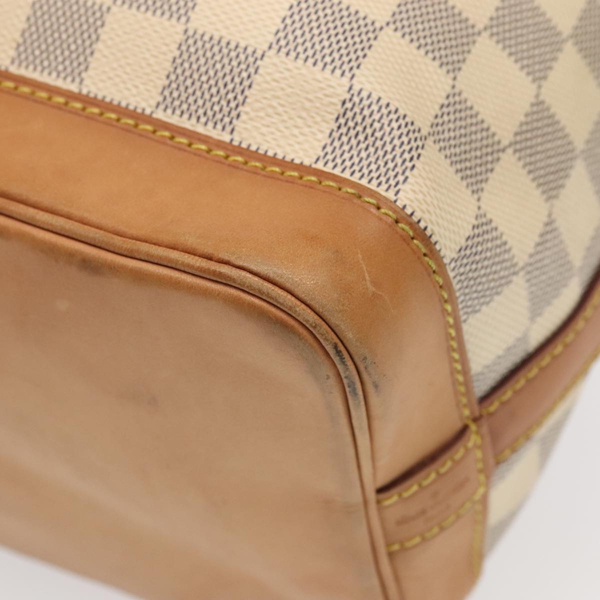 Louis Vuitton Noé Bb White Canvas Shoulder Bag
