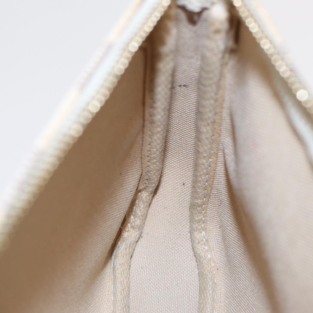 Louis Vuitton Pochette Accessoires White Canvas Clutch Bag