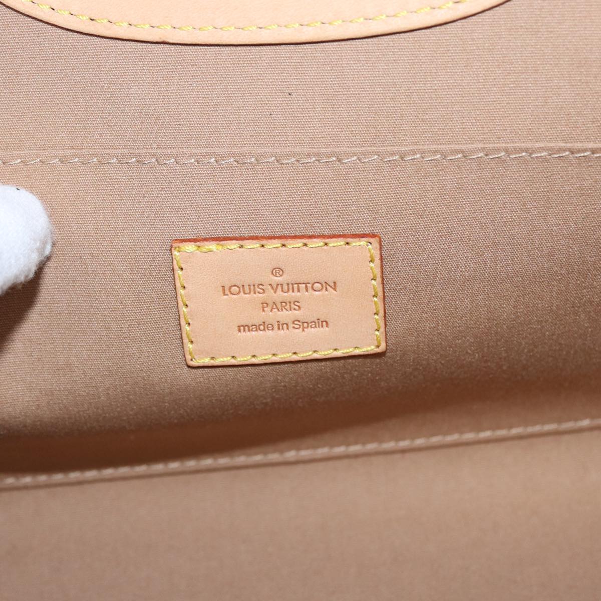 Louis Vuitton Roxbury Beige Patent Leather Handbag