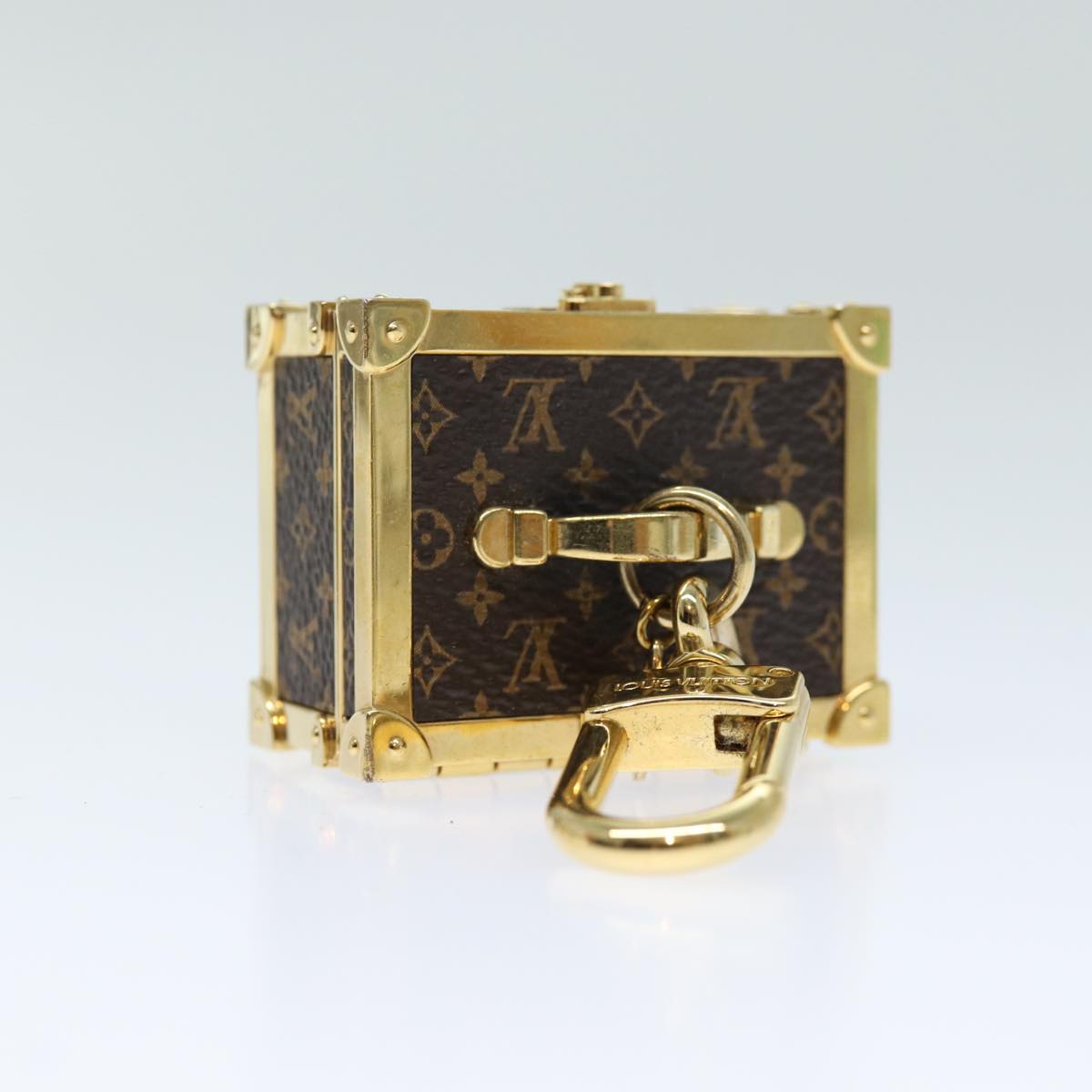 Louis Vuitton Porte Clés Brown Metal Bag Jewelry