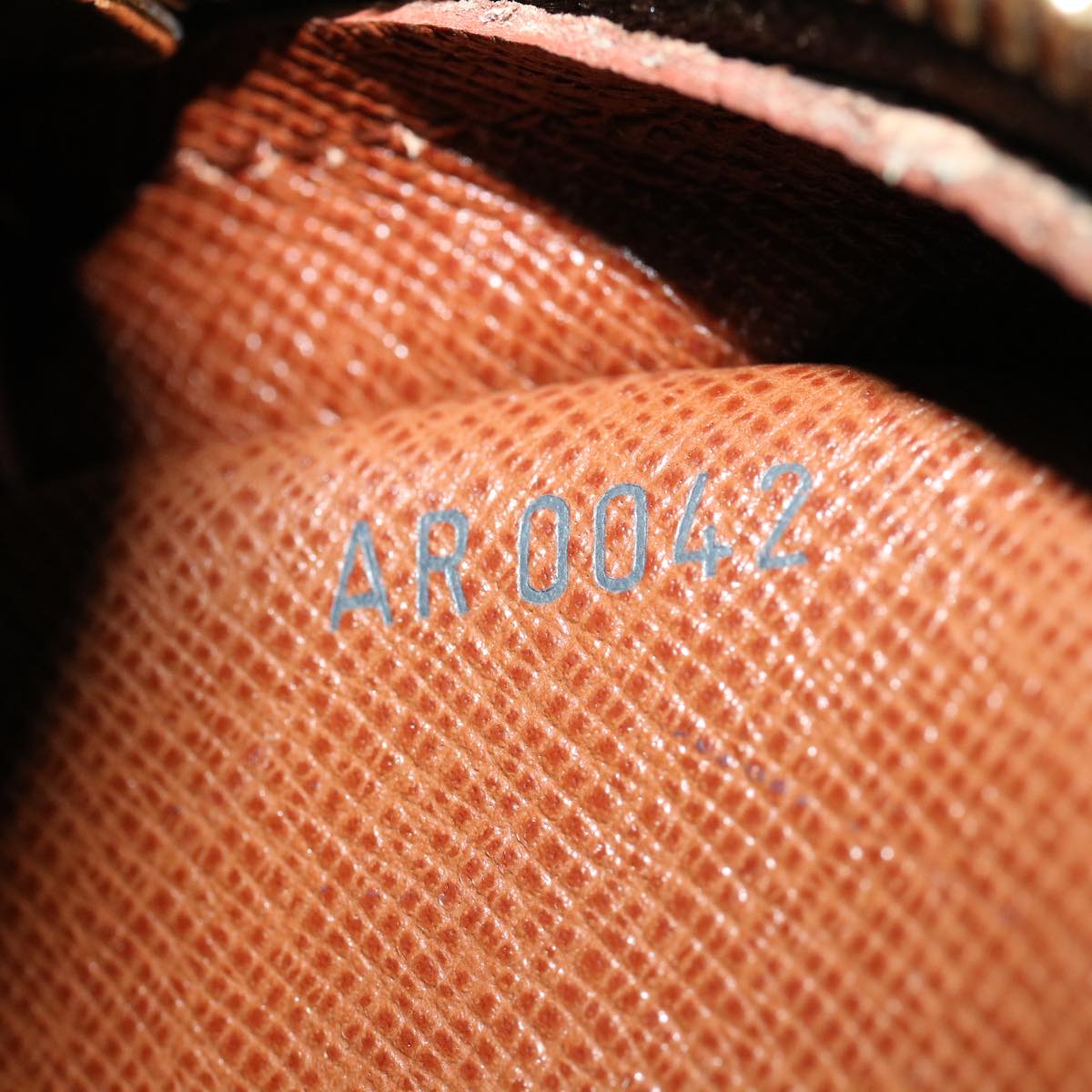 Louis Vuitton Danube Brown Canvas Shoulder Bag