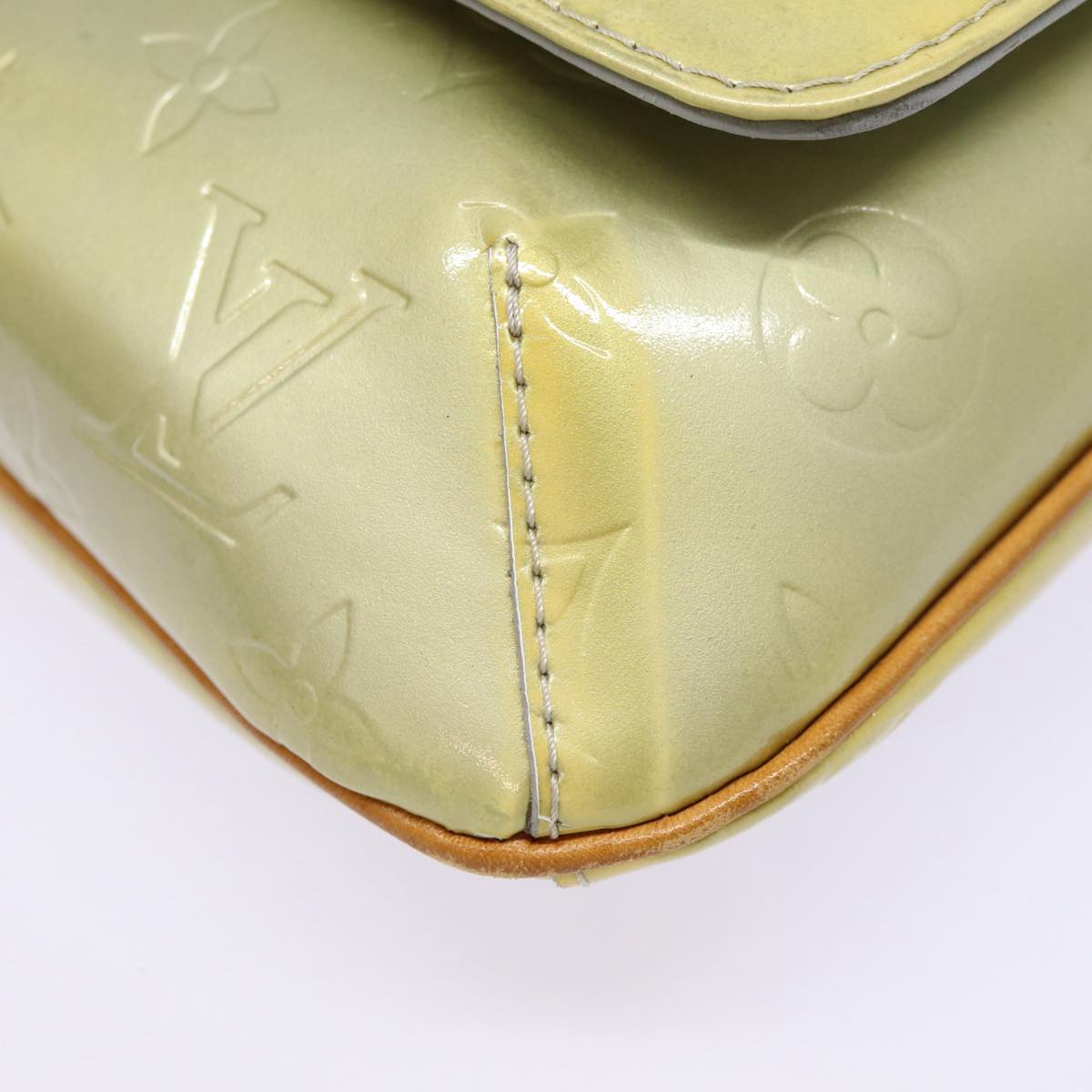Louis Vuitton Thompson Street Grey Patent Leather Shoulder Bag