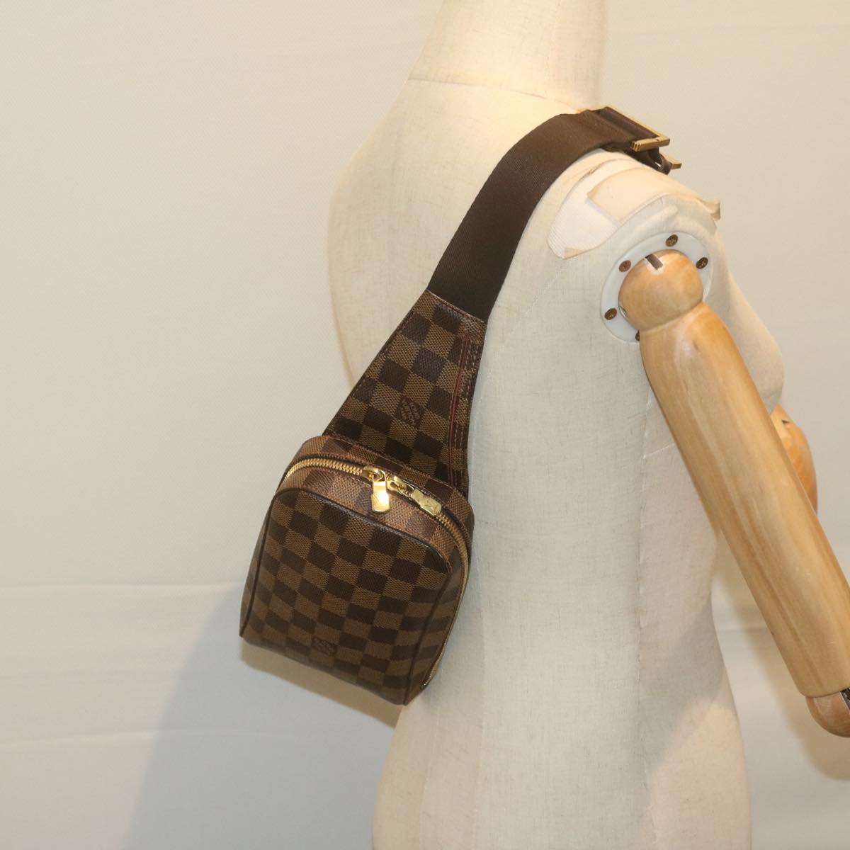 Louis Vuitton Geronimos Brown Canvas Shoulder Bag