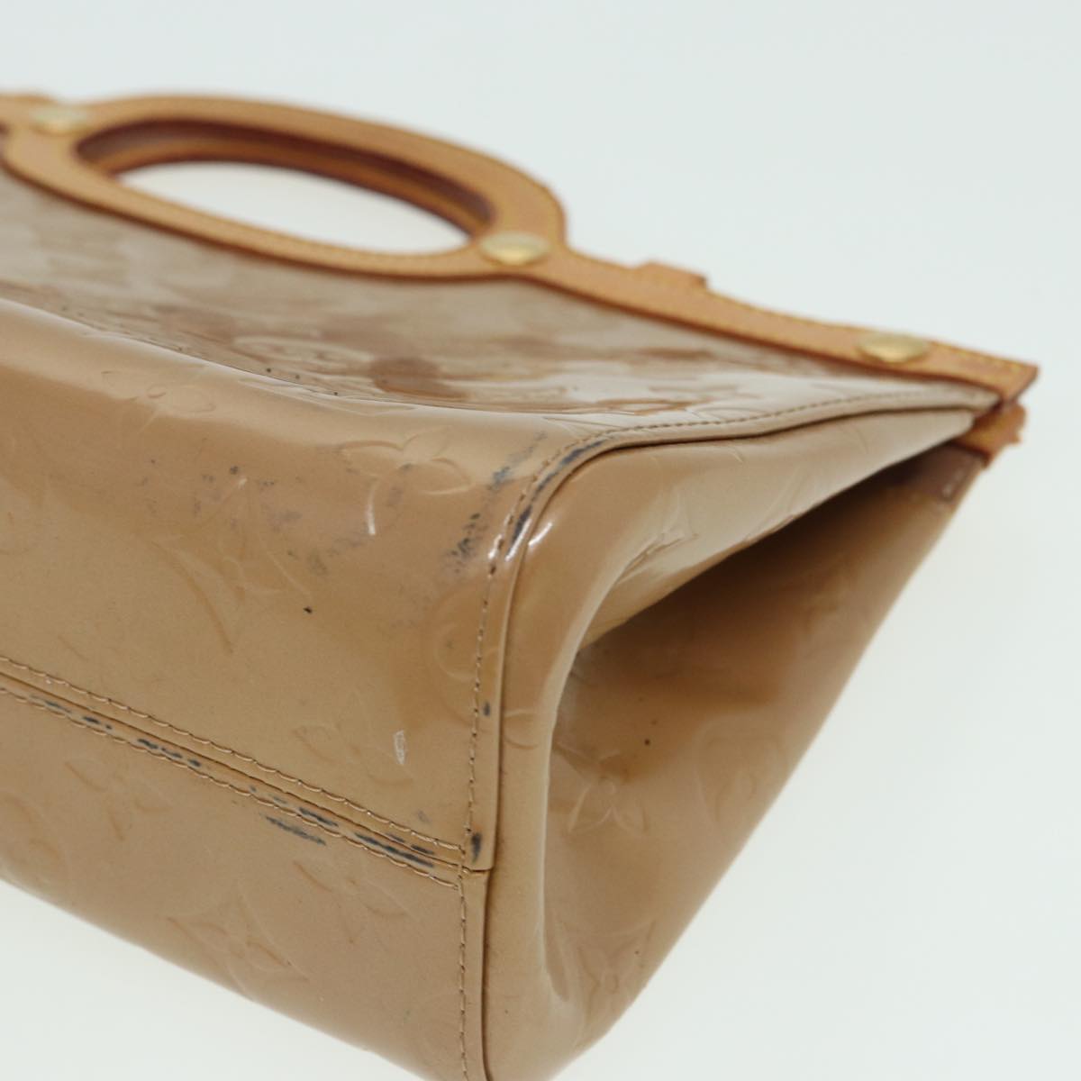 Louis Vuitton Roxbury Beige Patent Leather Handbag