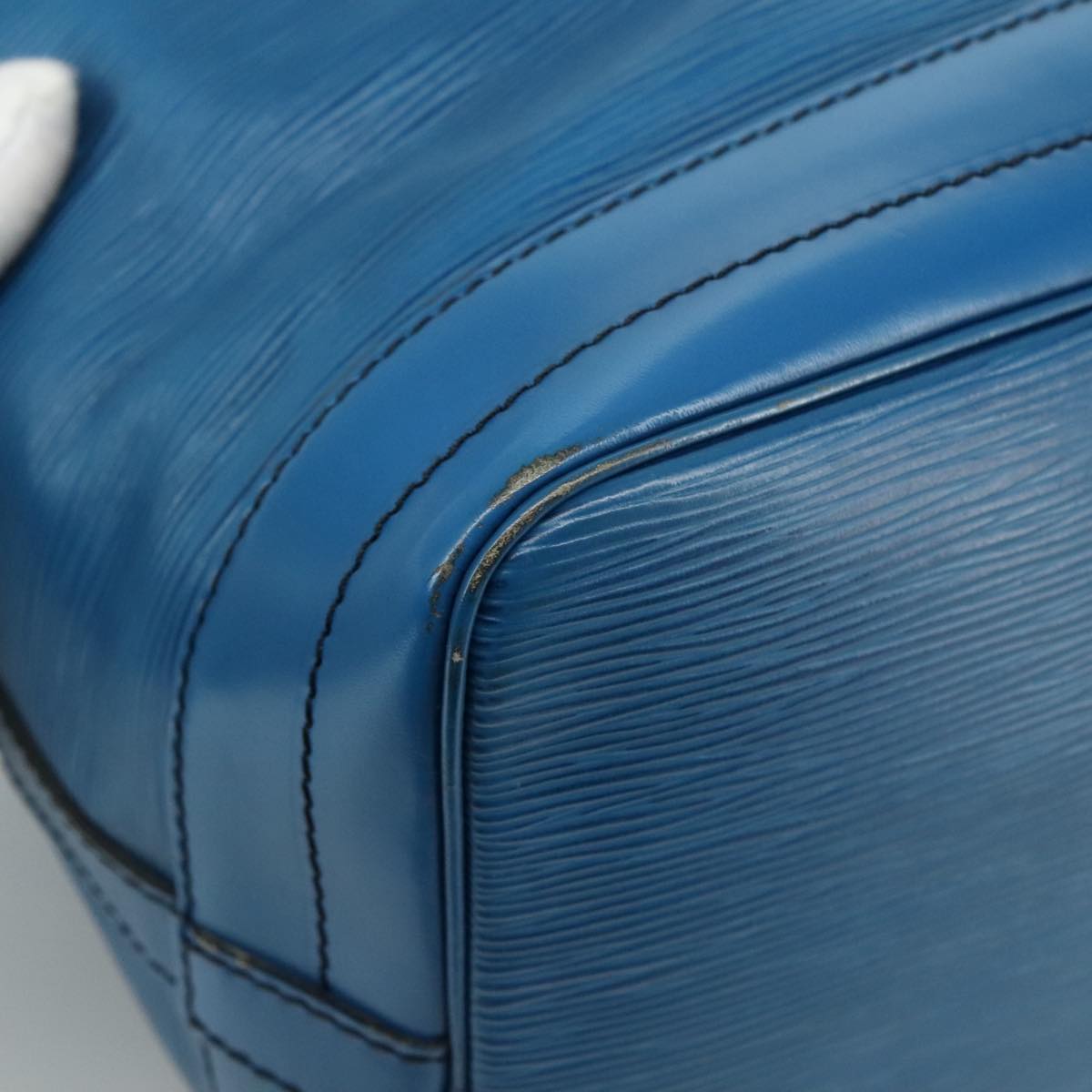 Louis Vuitton Noe Blue Leather Shoulder Bag
