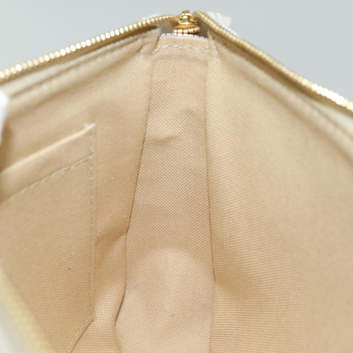 Louis Vuitton Pochette Accessoires White Canvas Clutch Bag