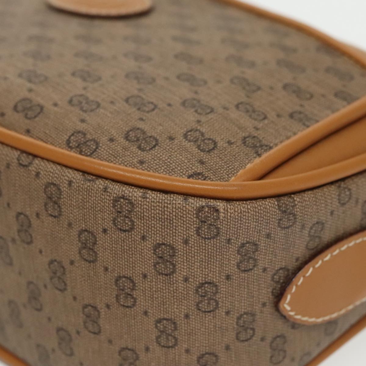 Gucci Micro Small Gg Canvas Brown Canvas Shoulder Bag