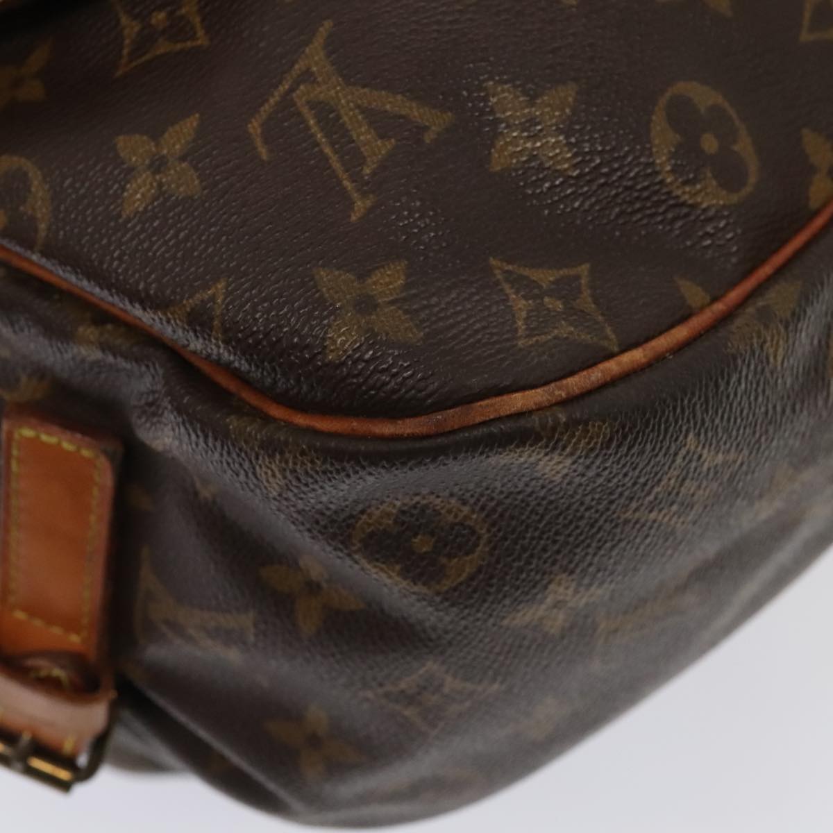 Louis Vuitton Saumur 35 Brown Canvas Shoulder Bag