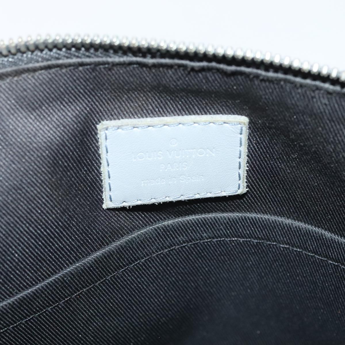 Louis Vuitton Messenger Silver Leather Shoulder Bag