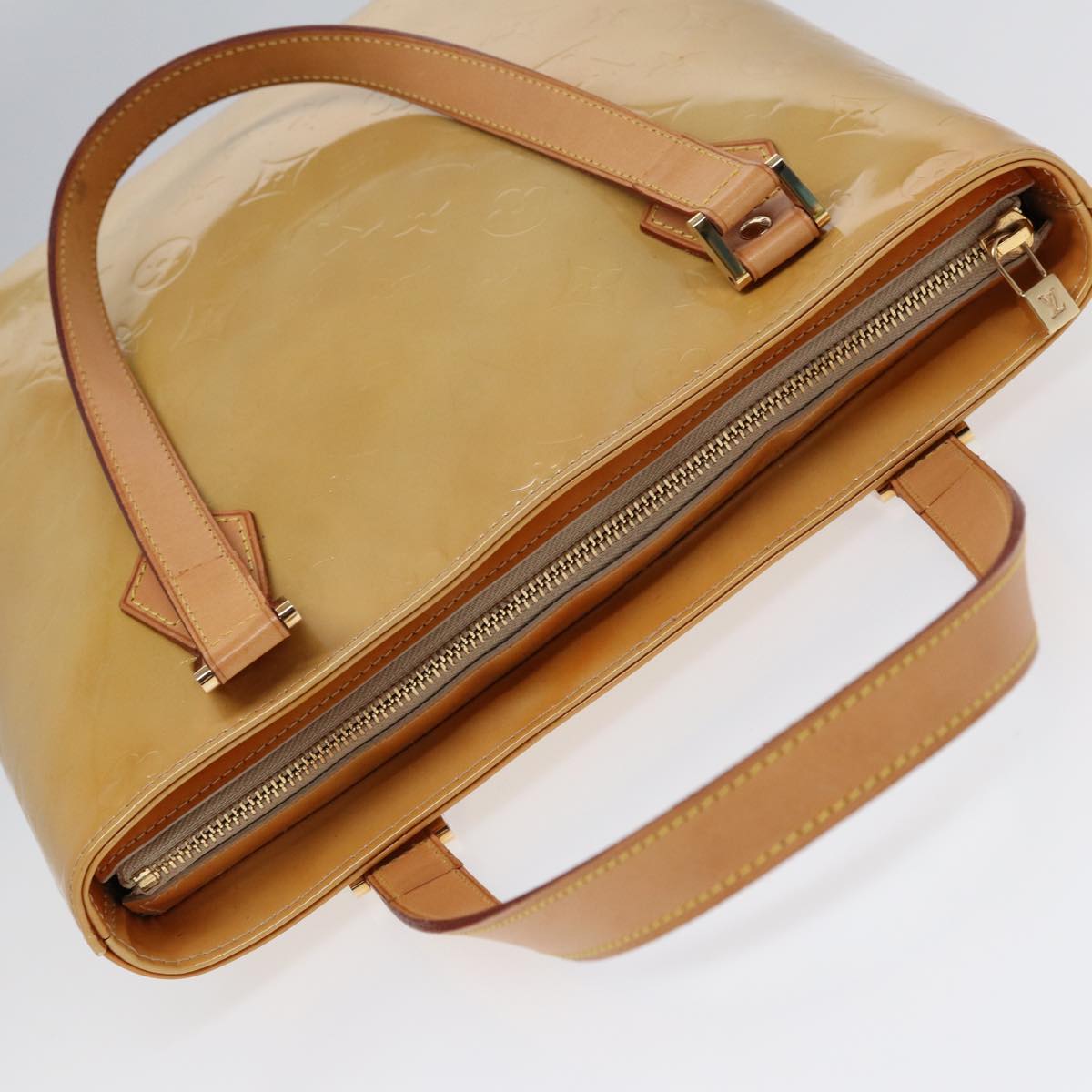 Louis Vuitton Houston Beige Patent Leather Handbag