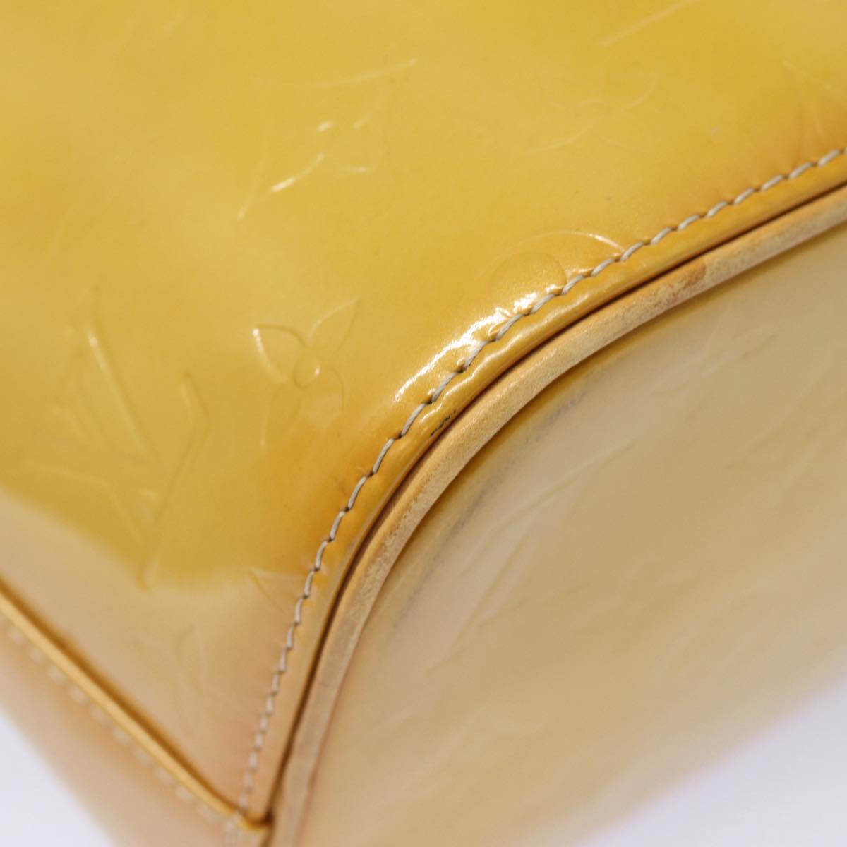 Louis Vuitton Houston Beige Patent Leather Handbag