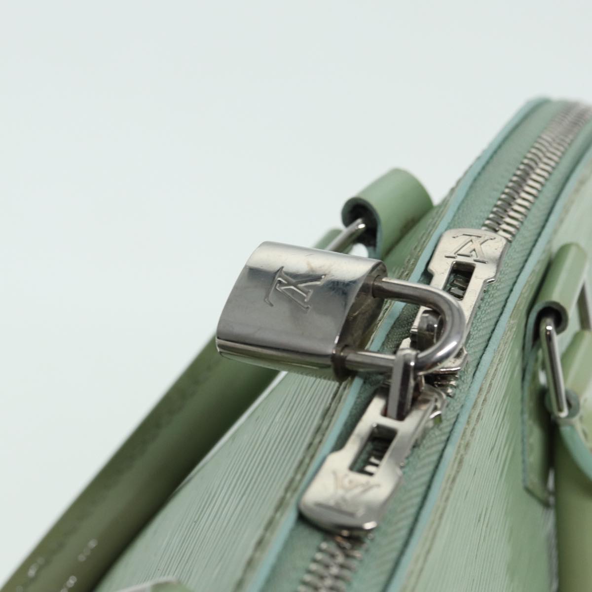 Louis Vuitton Alma Green Leather Handbag