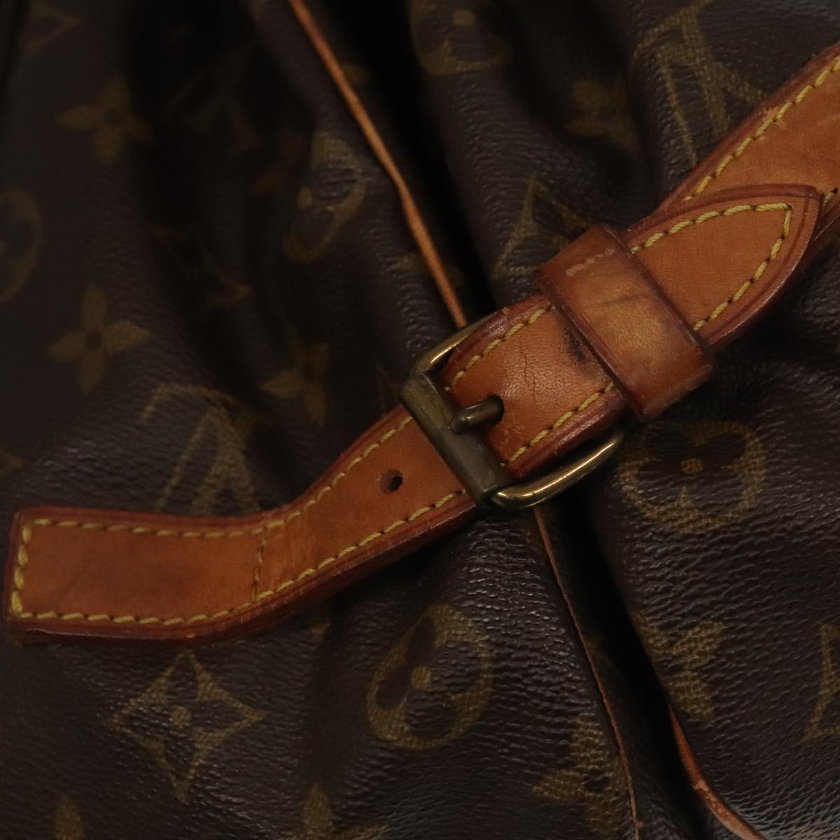 Louis Vuitton Saumur 35 Brown Canvas Shoulder Bag