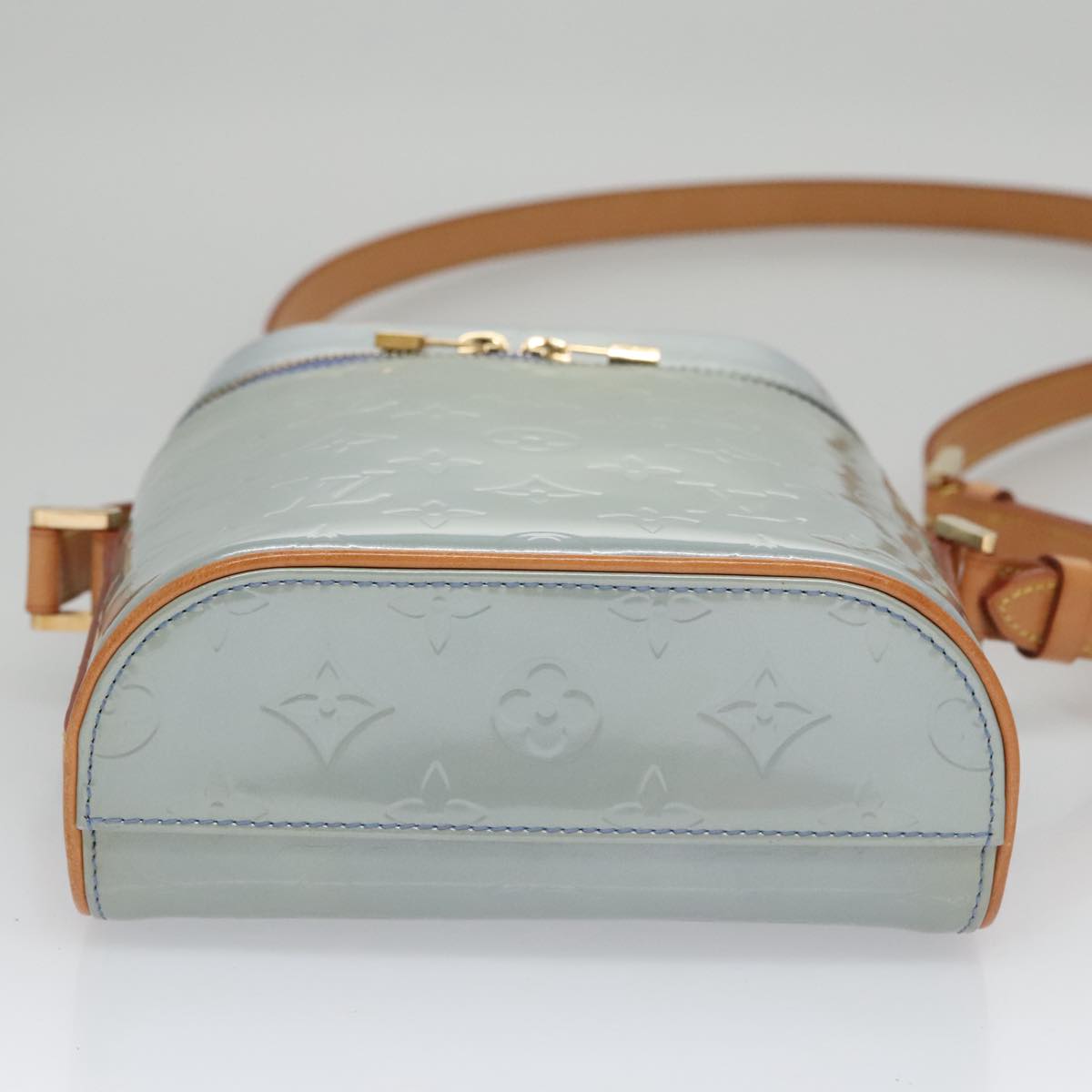 Louis Vuitton Sullivan Grey Patent Leather Shoulder Bag