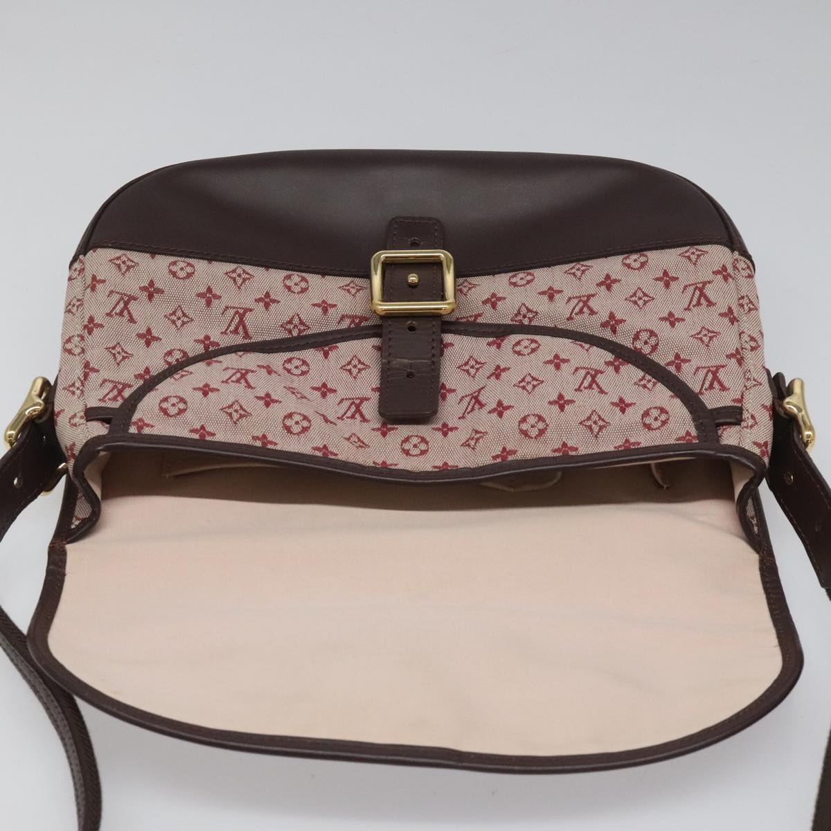 Louis Vuitton Marjorie Red Canvas Shoulder Bag