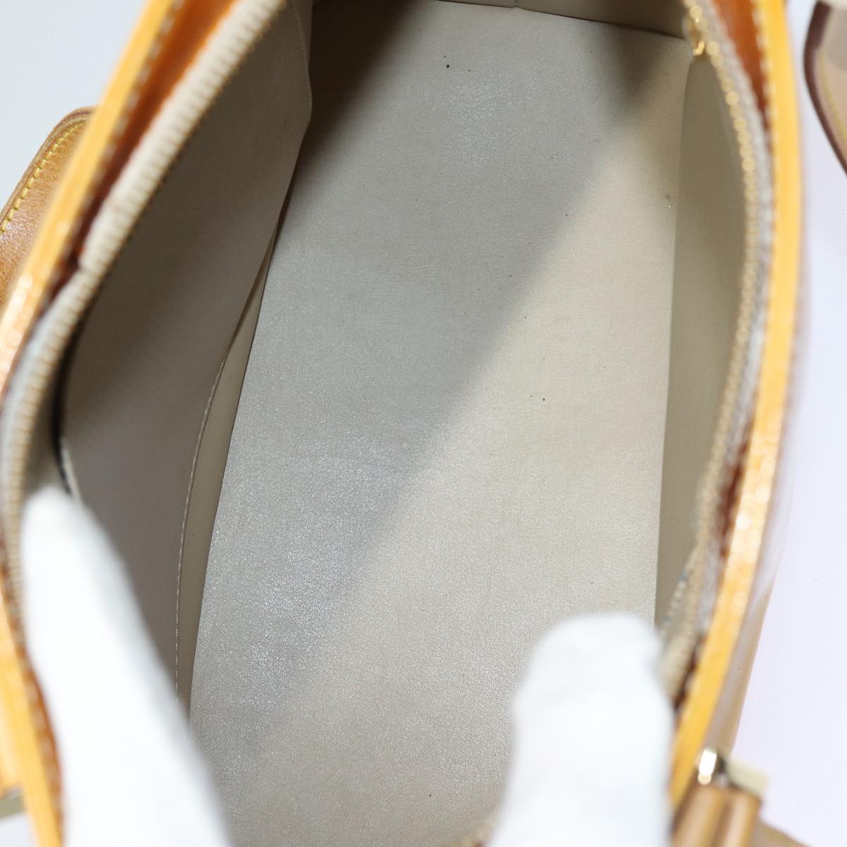 Louis Vuitton Houston Beige Patent Leather Handbag