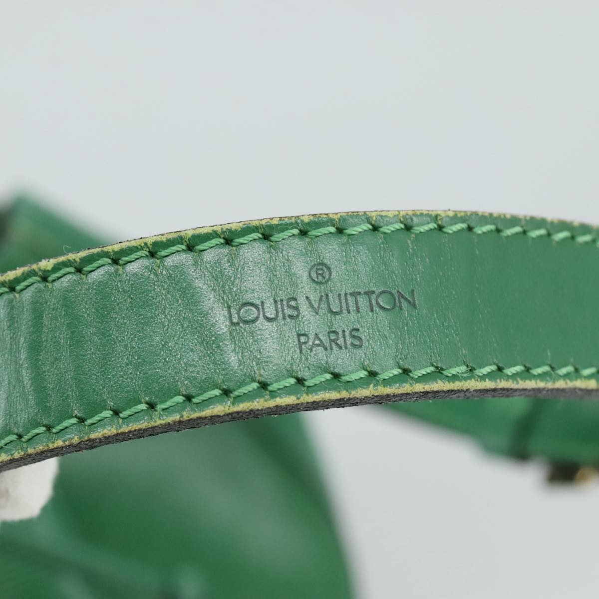 Louis Vuitton Petit Noé Green Leather Shoulder Bag