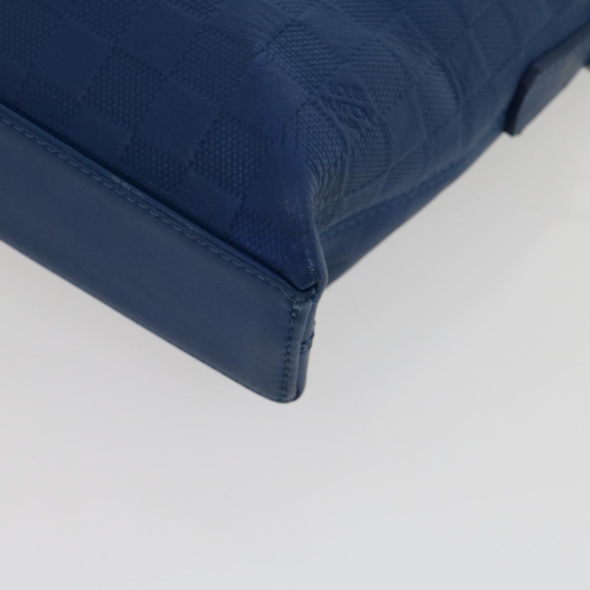 Louis Vuitton Porte Documents Jour Blue Leather Handbag
