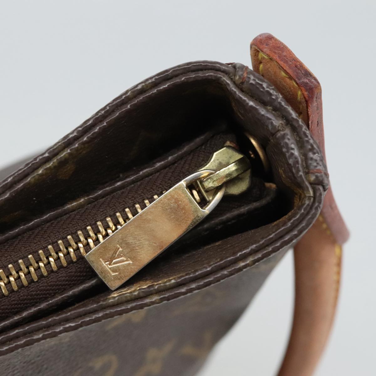 Louis Vuitton Looping Gm Brown Canvas Shoulder Bag