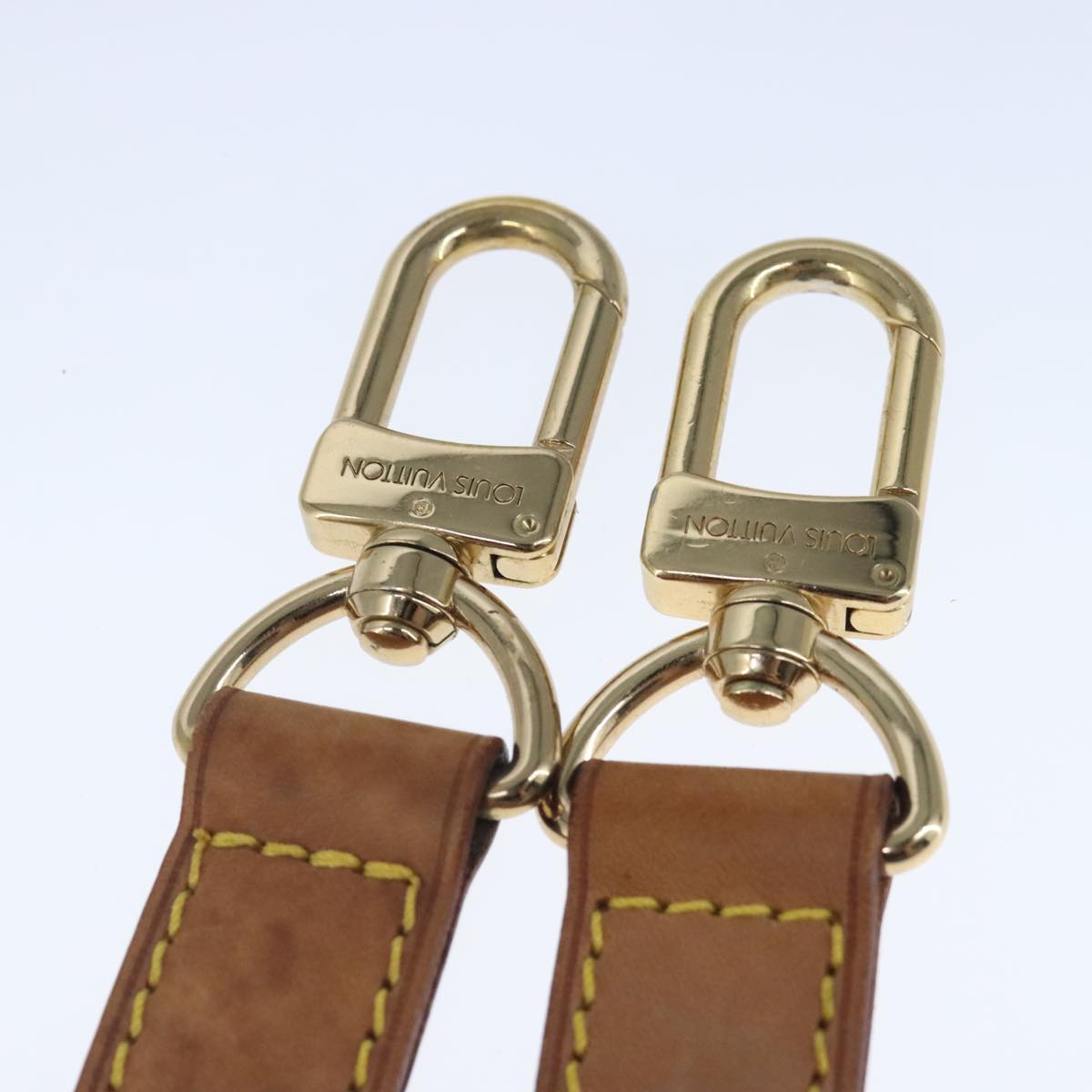 Louis Vuitton Shoulder Strap Beige Leather Bag Jewelry