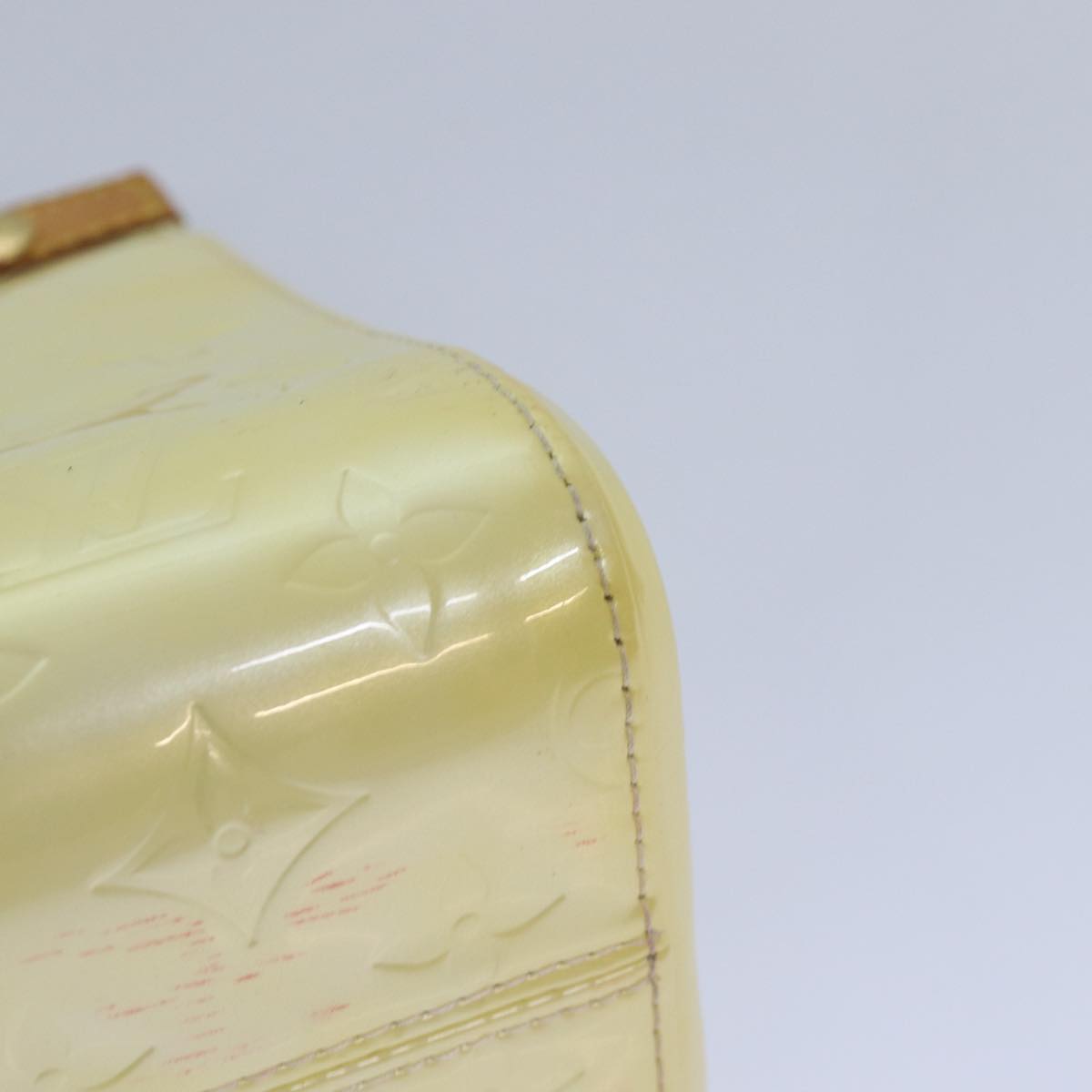 Louis Vuitton Roxbury Beige Patent Leather Handbag
