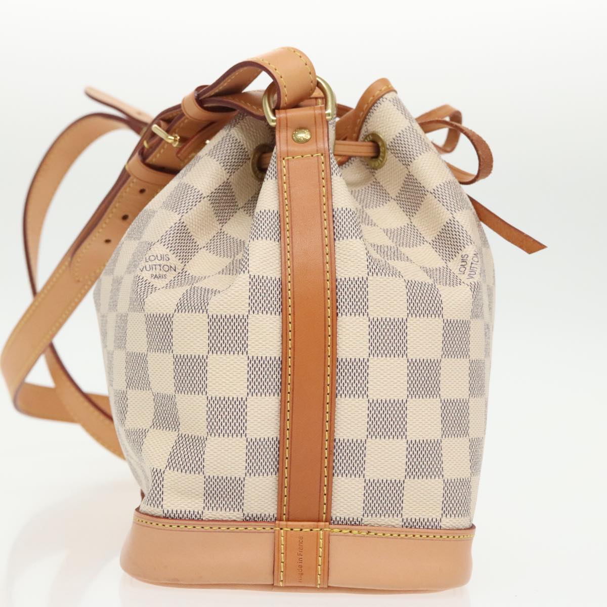 Louis Vuitton Noé White Canvas Shoulder Bag