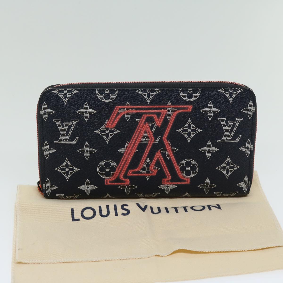 Louis Vuitton Zippy Organizer Black Canvas Wallet