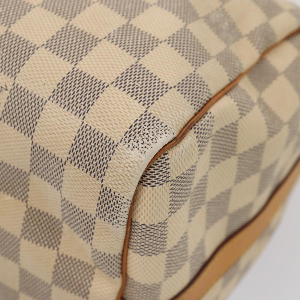 Louis Vuitton Speedy Bandoulière 30 White Canvas Handbag