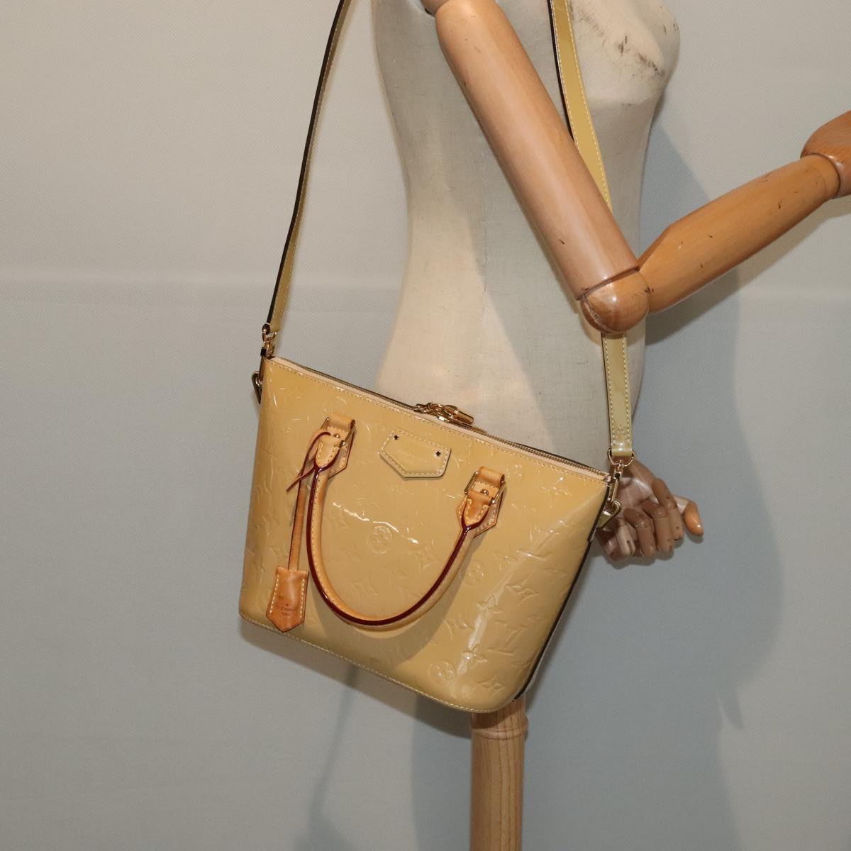 Louis Vuitton Montebello Camel Patent Leather Handbag