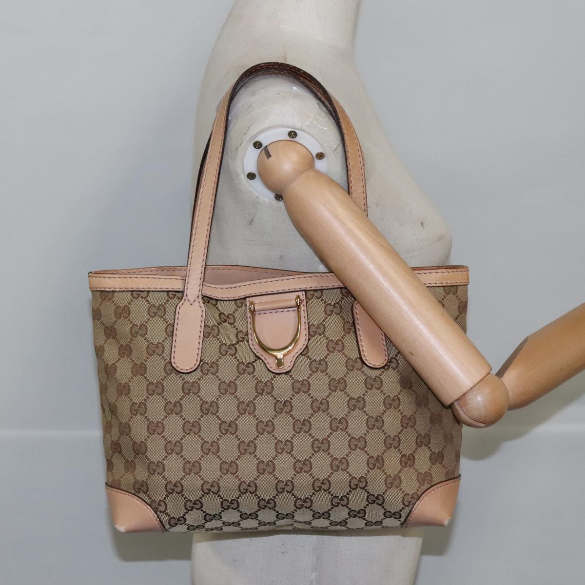 Gucci Gg Canvas Beige Canvas Tote Bag