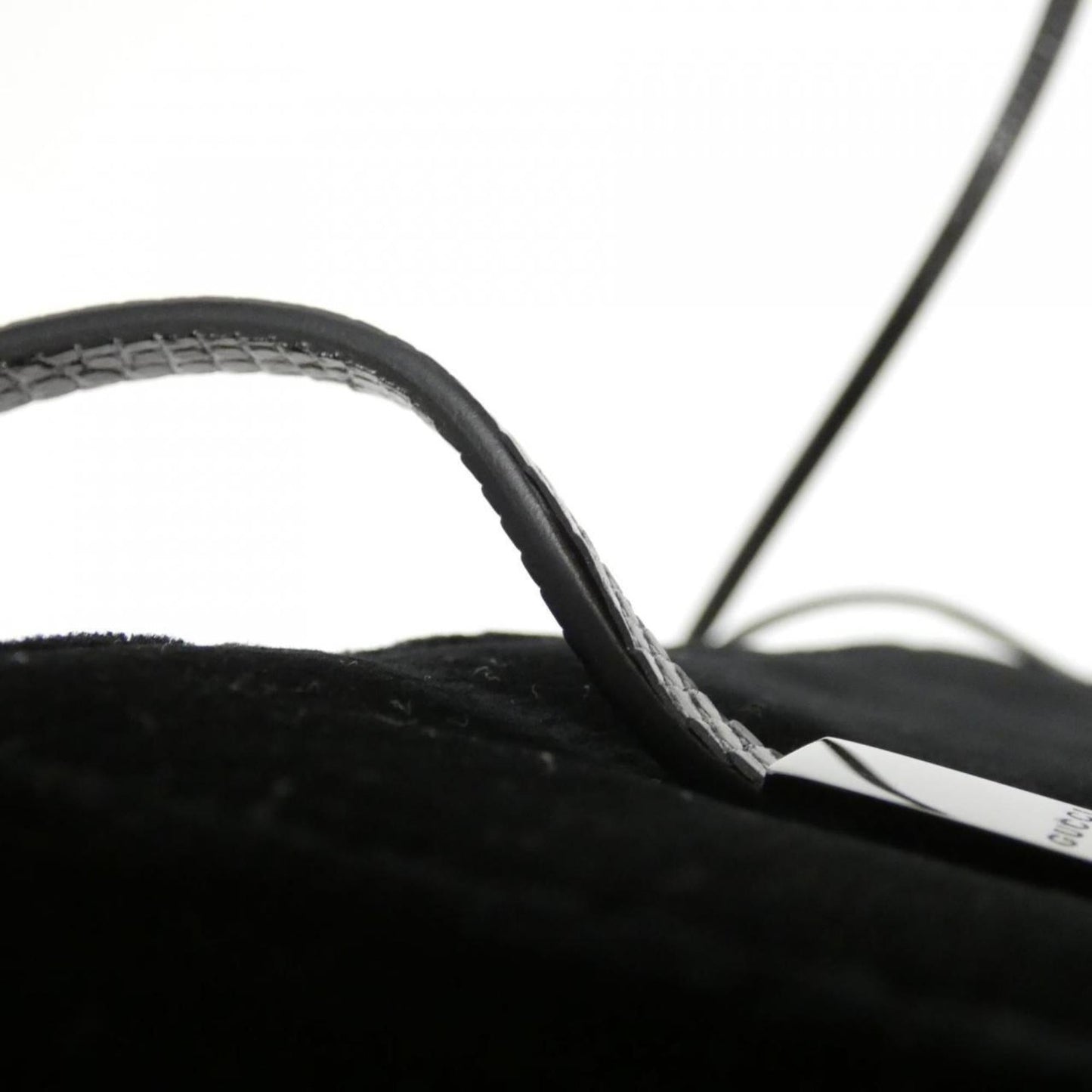 Gucci Black Leather Shoulder Bag