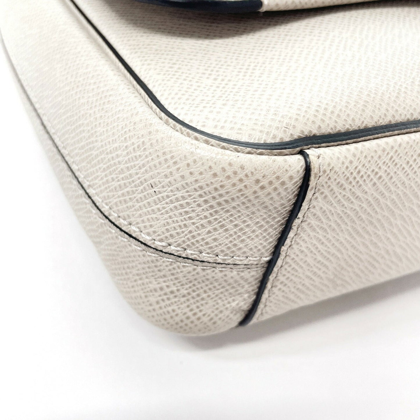 Louis Vuitton Gray Taiga Leather Shoulder Bag
