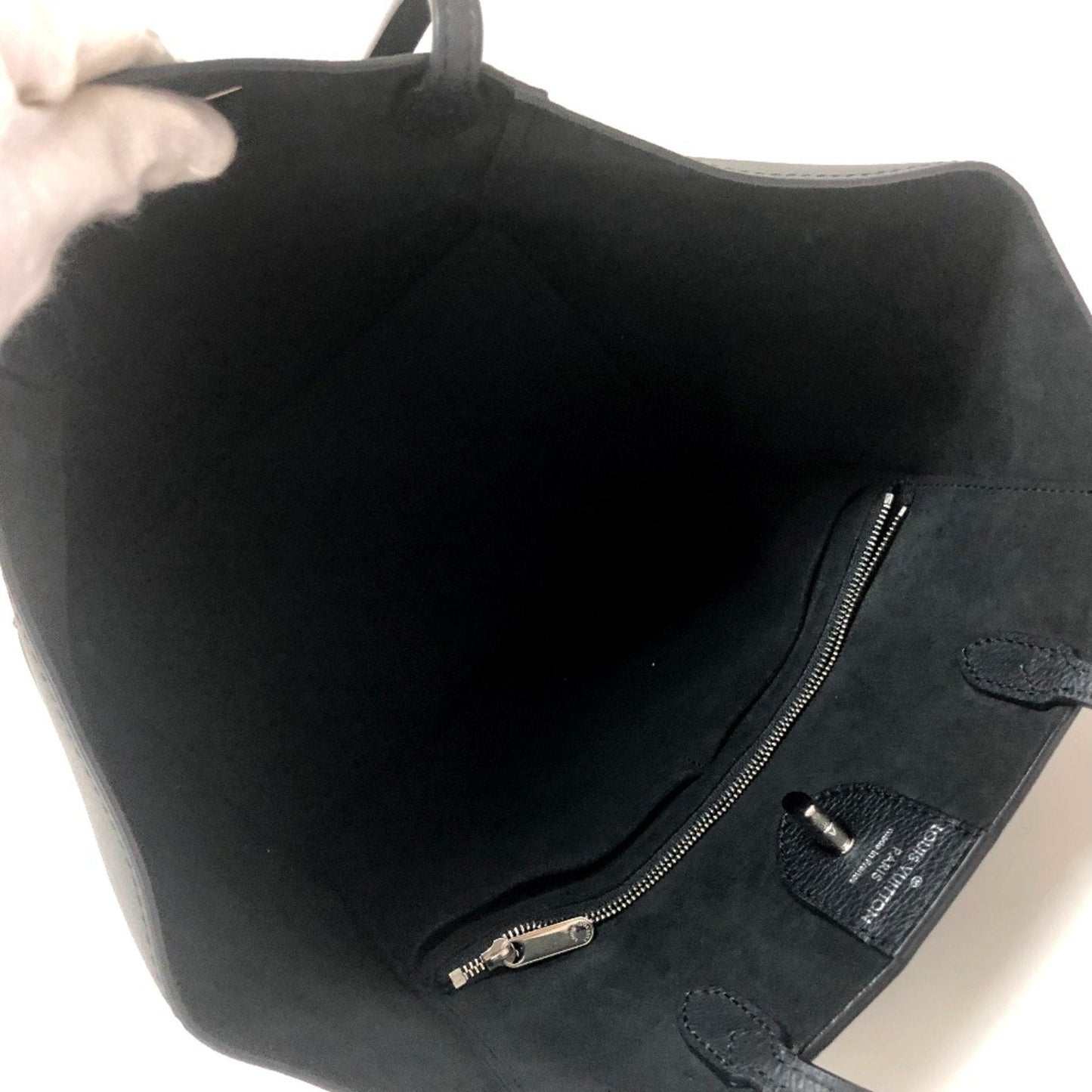 Louis Vuitton Black Leather Shoulder Bag