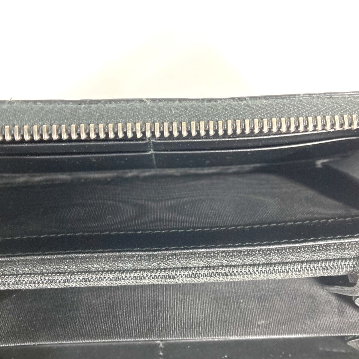 Gucci Black Leather Long Wallet (Bi-Fold)