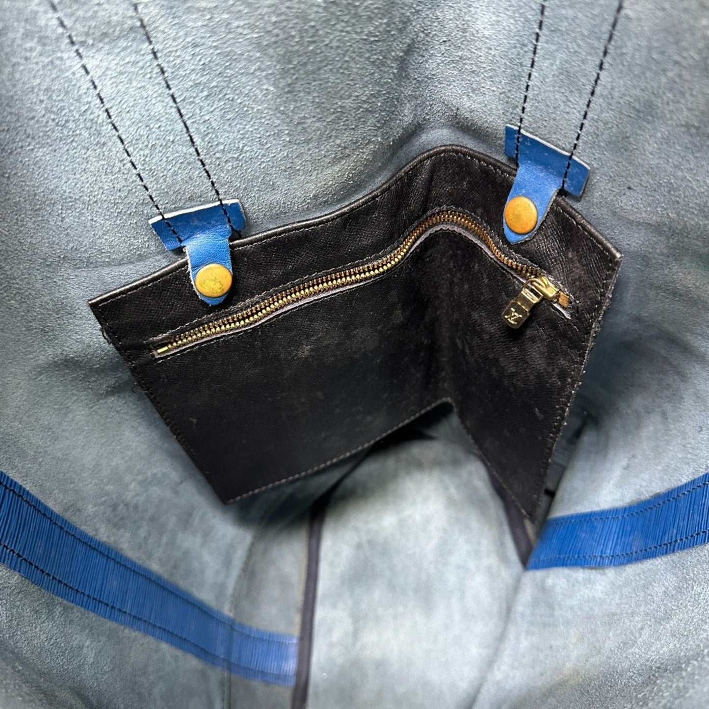 Louis Vuitton Blue Leather Shoulder Bag