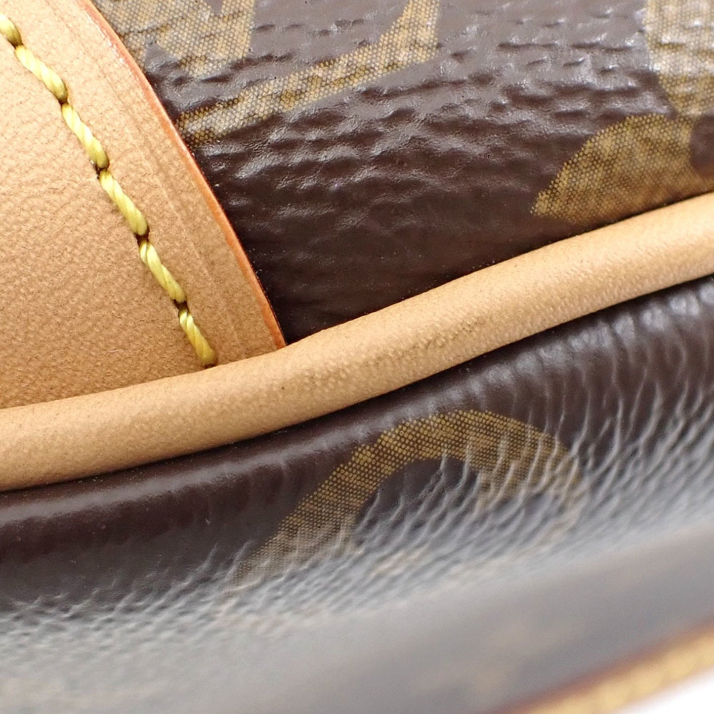 Louis Vuitton Monogram Monogram Leather Shoulder Bag