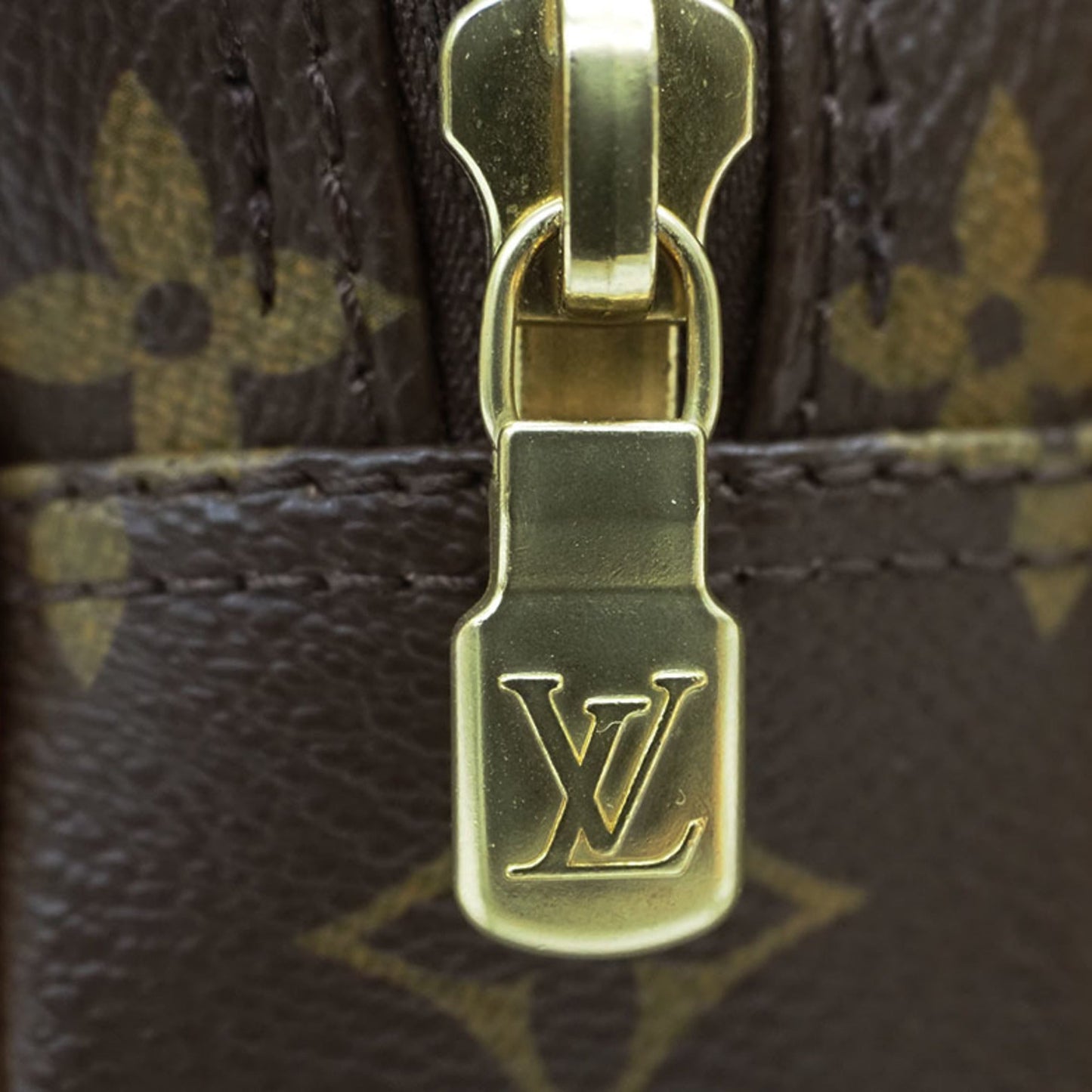 Louis Vuitton Monogram Monogram Monogram Shoulder Bag