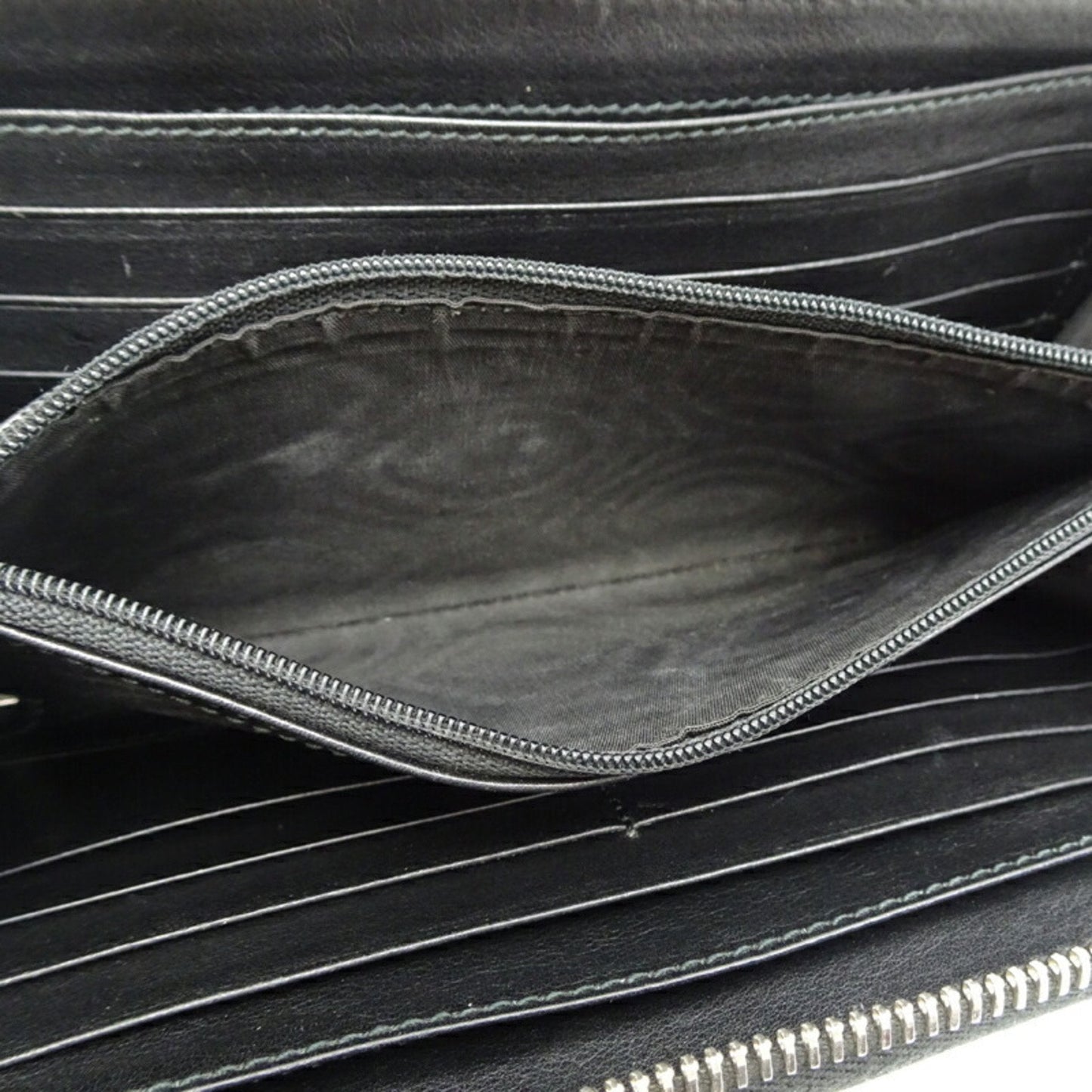 Gucci Black Leather Long Wallet (Bi-Fold)